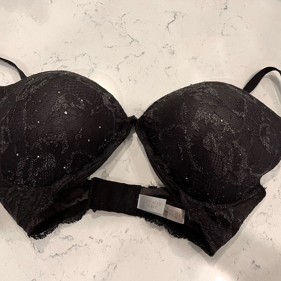 VICTORIA’S SECRET - BIOFIT black lace bra - 34DD - Picture 8 of 12